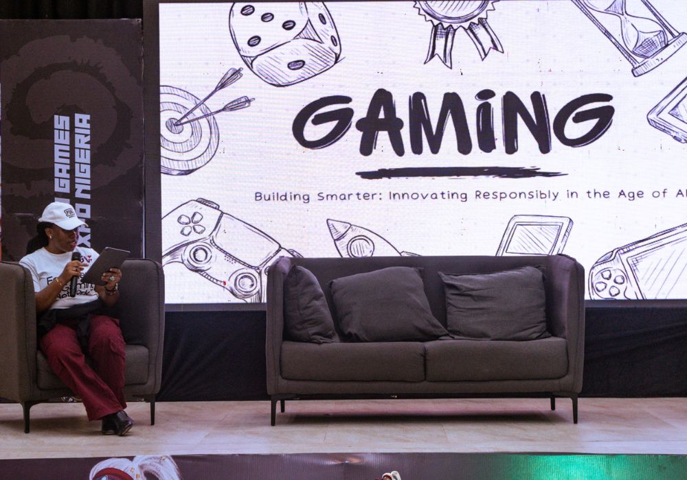 Speaker presenting to students